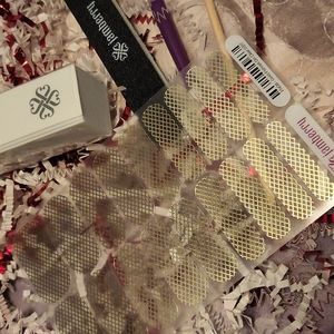 ⚡️Gold Fishnet on Clear⚡️Jamberry Nail Wraps NWOT